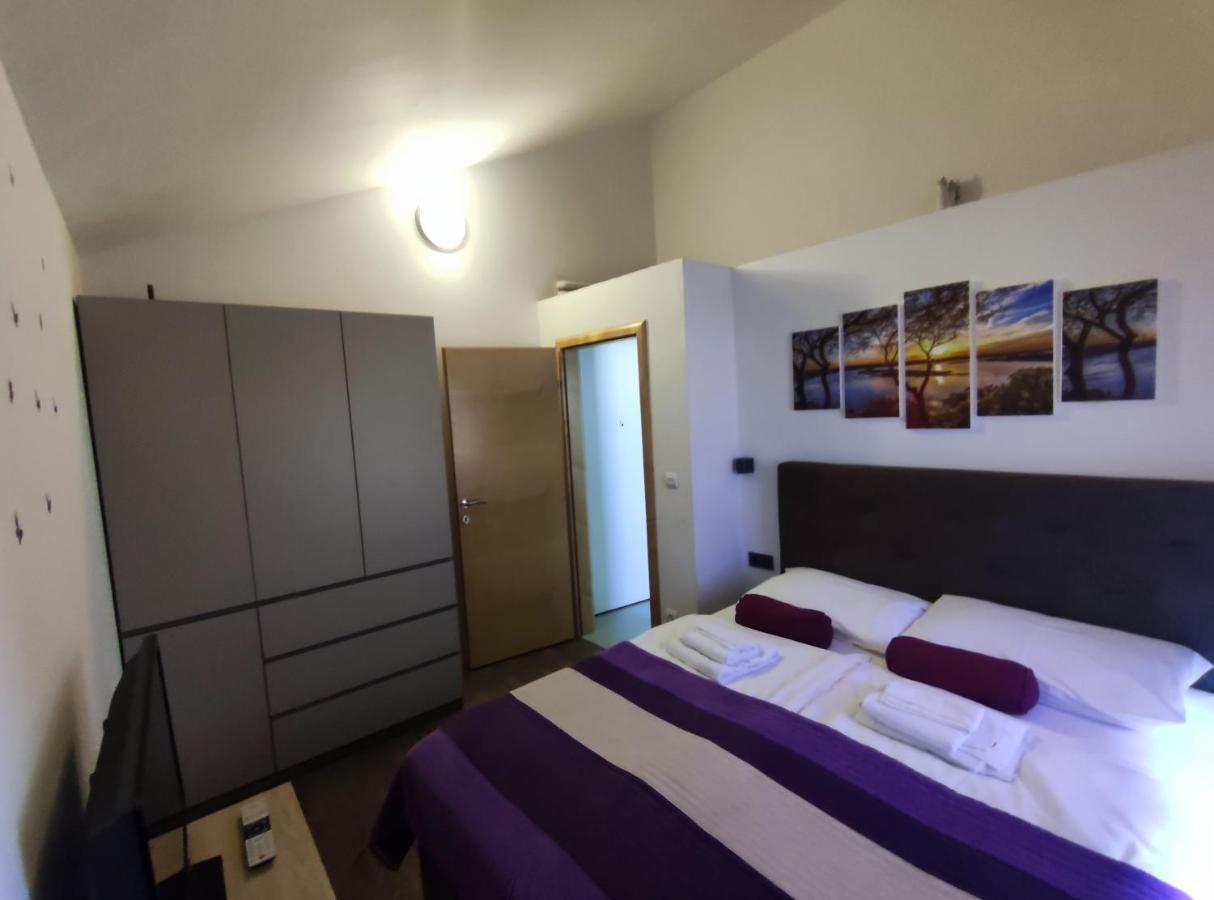 Panorama Sunset Apartments Cres Kültér fotó